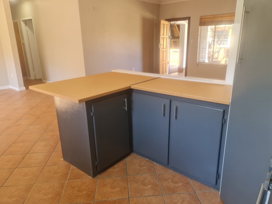 3 Bedroom Property for Sale in Waterval East North West